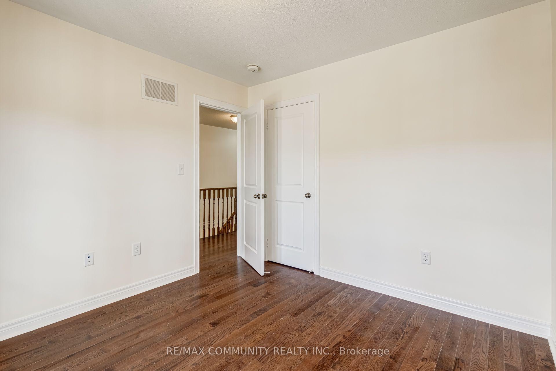 Photo 27 of 66 Kempsford Crescent, Brampton, Northwest Brampton — HOMEH