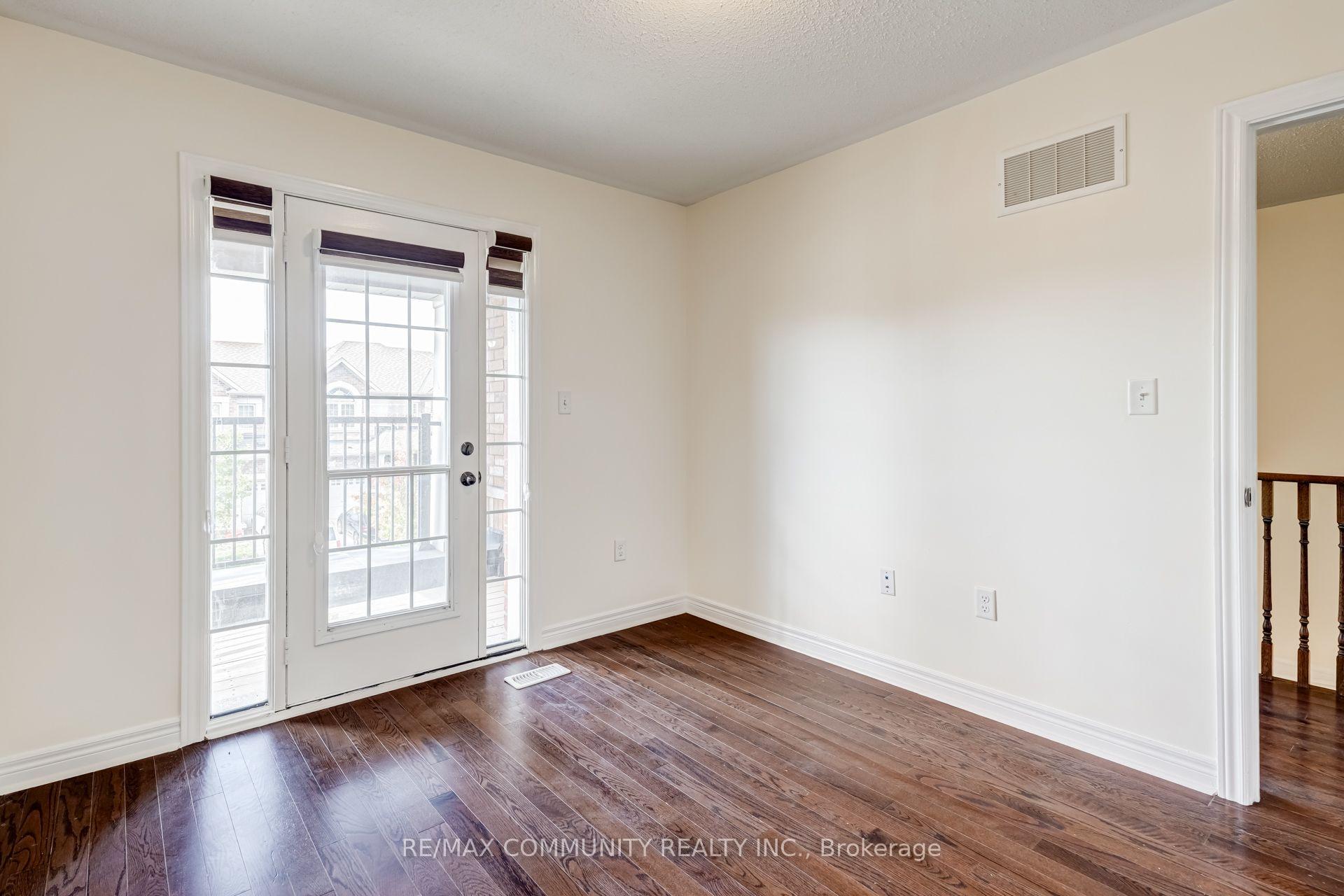 Photo 28 of 66 Kempsford Crescent, Brampton, Northwest Brampton — HOMEH