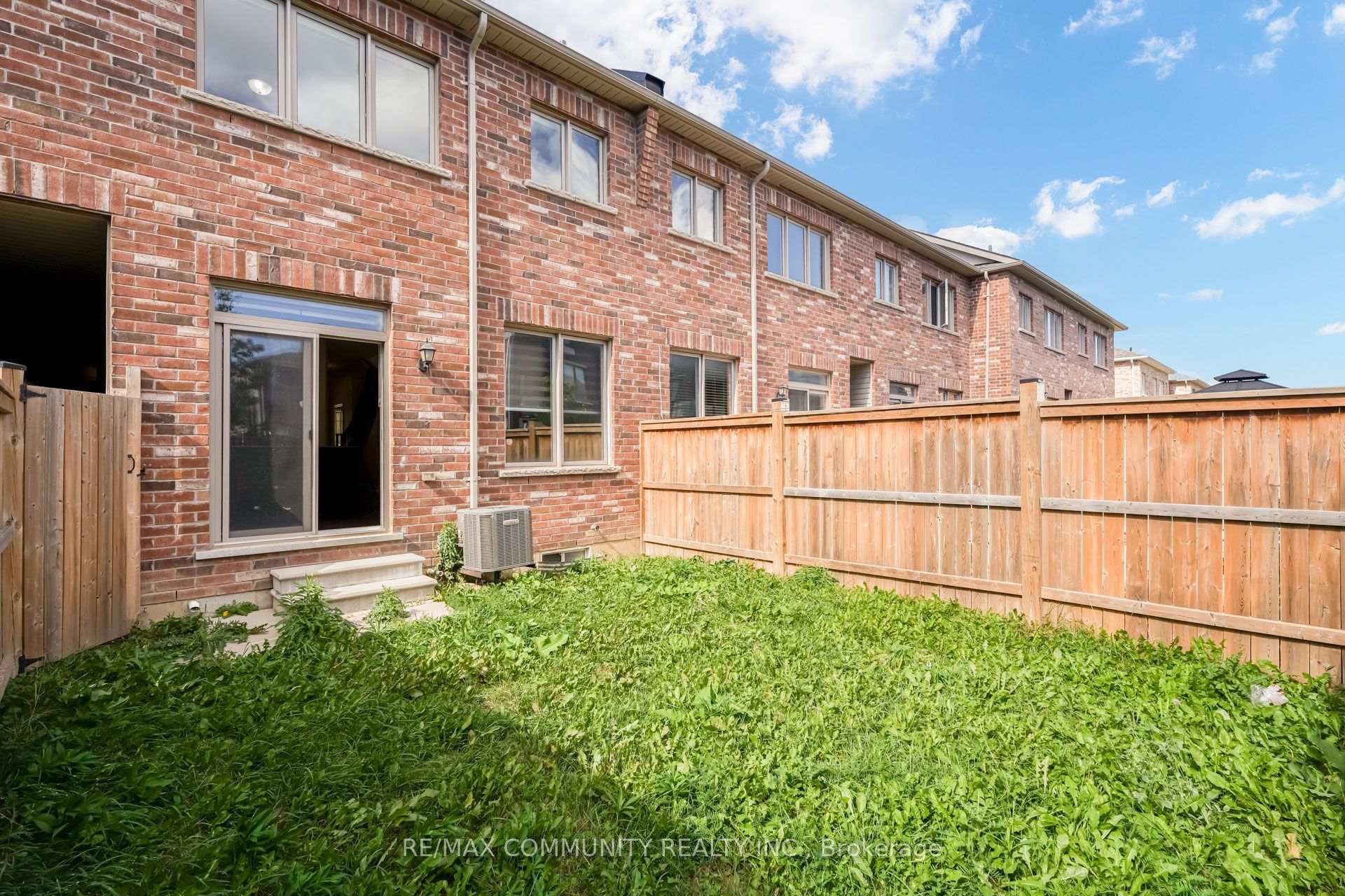 Photo 40 of 66 Kempsford Crescent, Brampton, Northwest Brampton — HOMEH