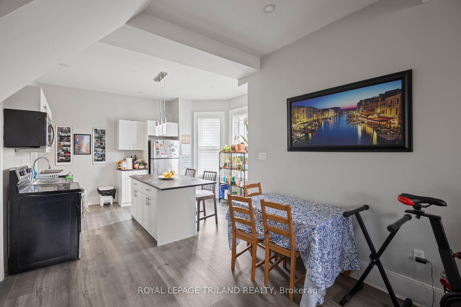 Photo 5 of 434 Dufferin Avenue, London, East F — HOMEH