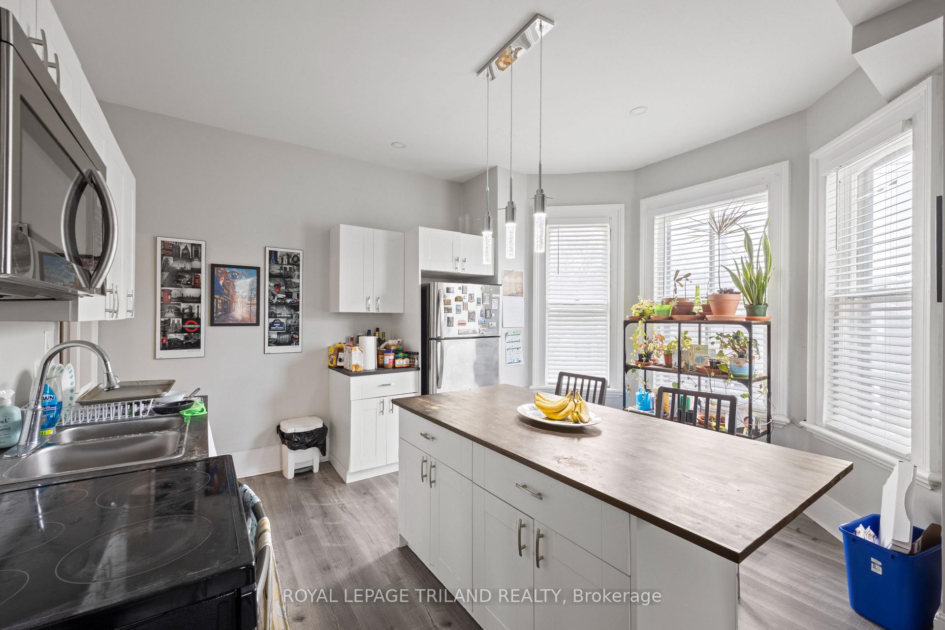 Photo 6 of 434 Dufferin Avenue, London, East F — HOMEH