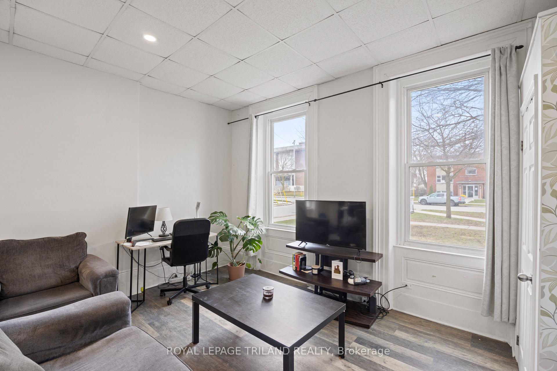 Photo 18 of 434 Dufferin Avenue, London, East F — HOMEH