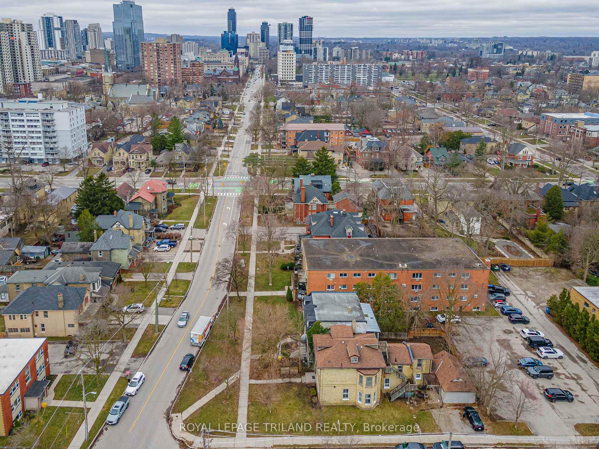Photo 27 of 434 Dufferin Avenue, London, East F — HOMEH