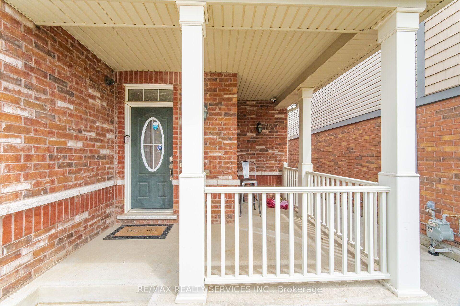 Photo 5 of 148 Miracle Trail, Brampton, Northwest Brampton — HOMEH