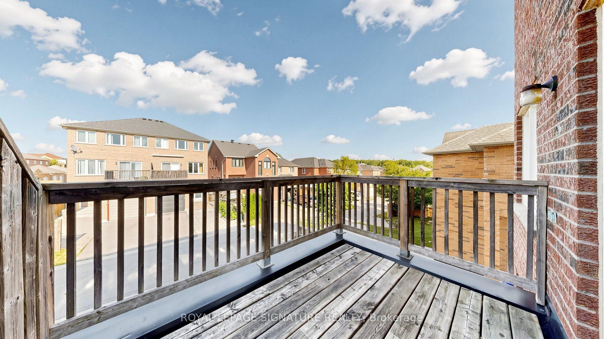 Photo 5 of 7 Rock Garden Street, Markham, Cornell — HOMEH