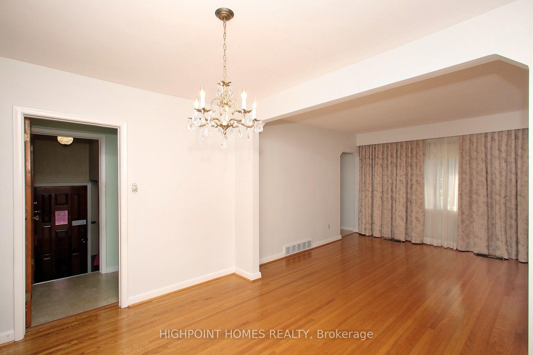 Photo 7 of 43 Roebuck Drive, Scarborough, Kennedy Park — HOMEH