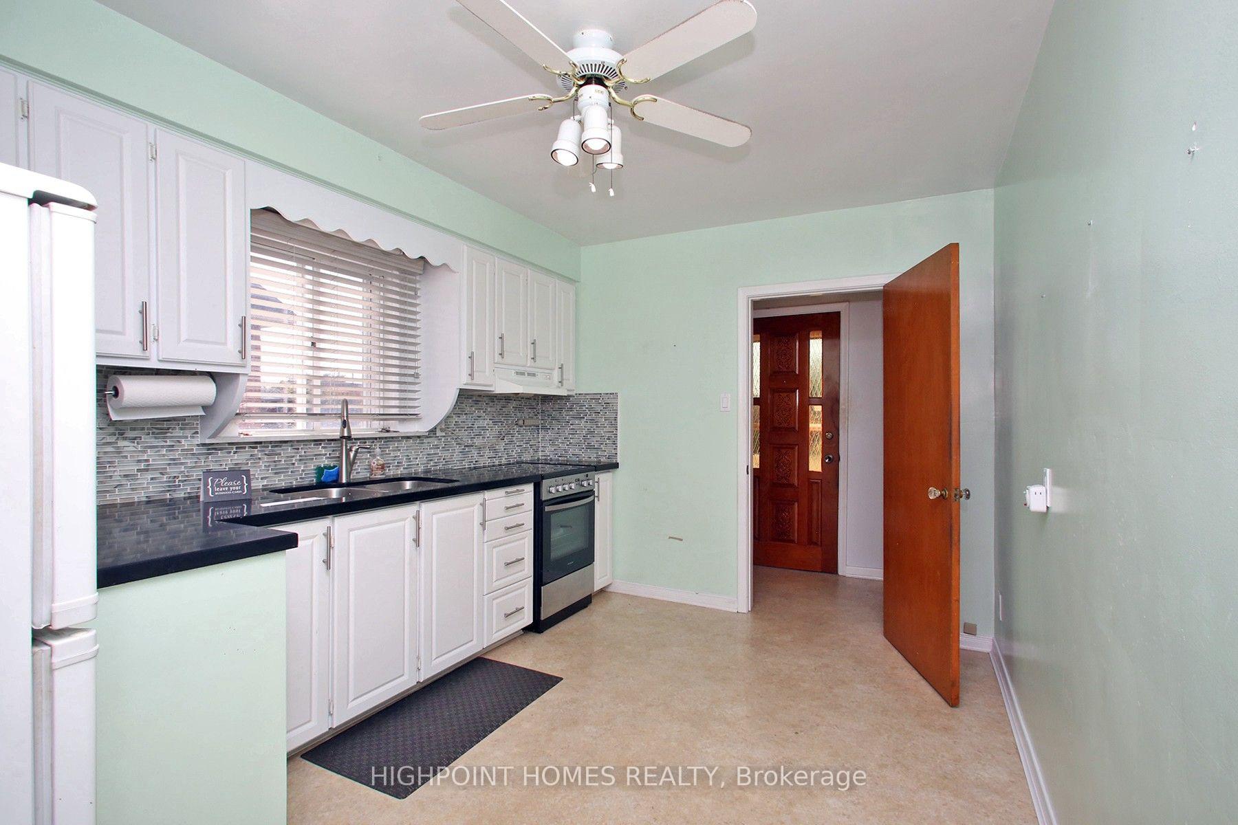 Photo 10 of 43 Roebuck Drive, Scarborough, Kennedy Park — HOMEH