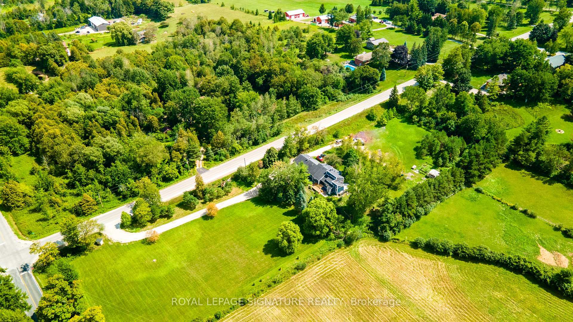 Photo 7 of 3232 15th Side Road, New Tecumseth, Rural New Tecumseth — HOMEH