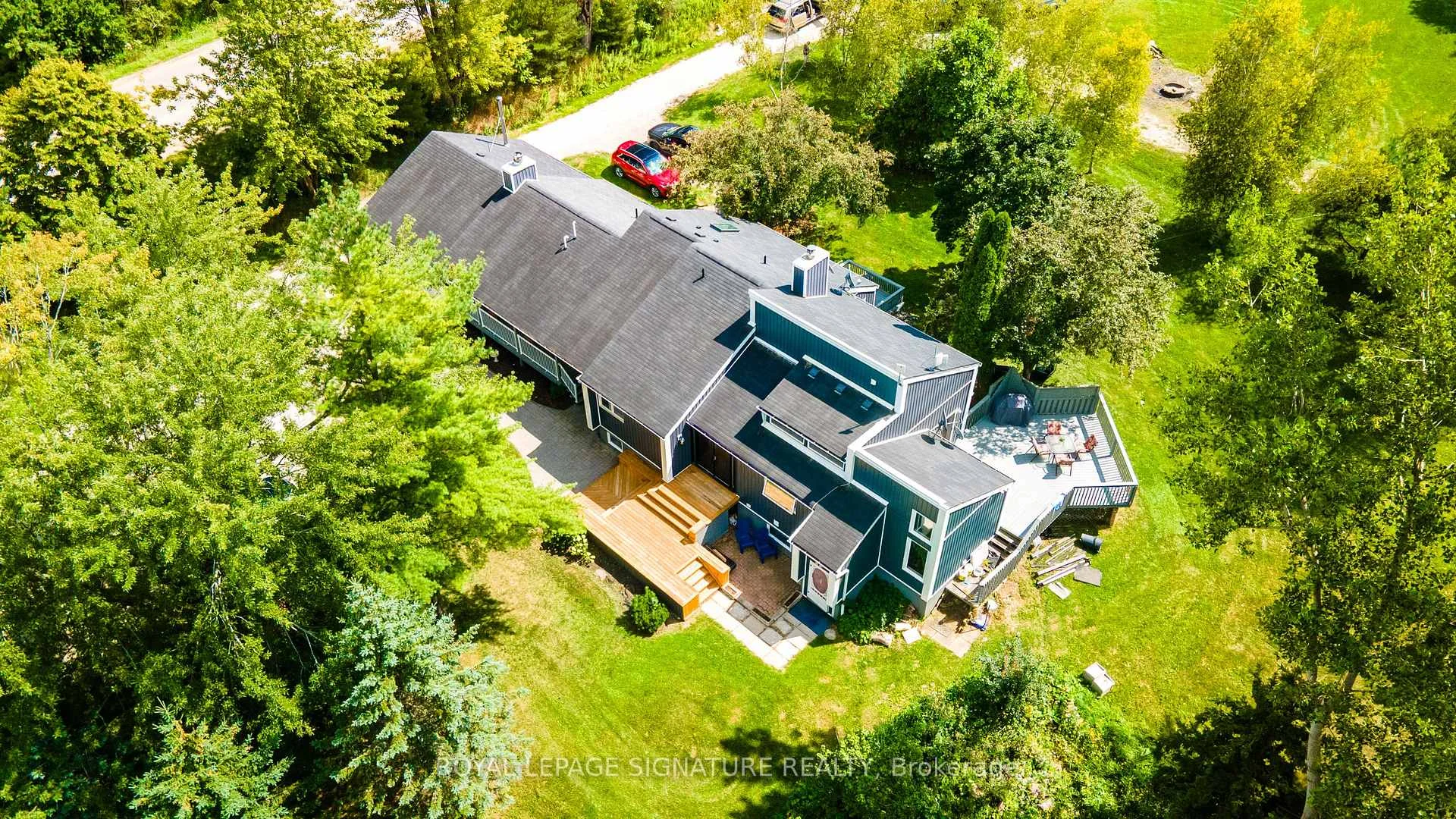 Photo 8 of 3232 15th Side Road, New Tecumseth, Rural New Tecumseth — HOMEH