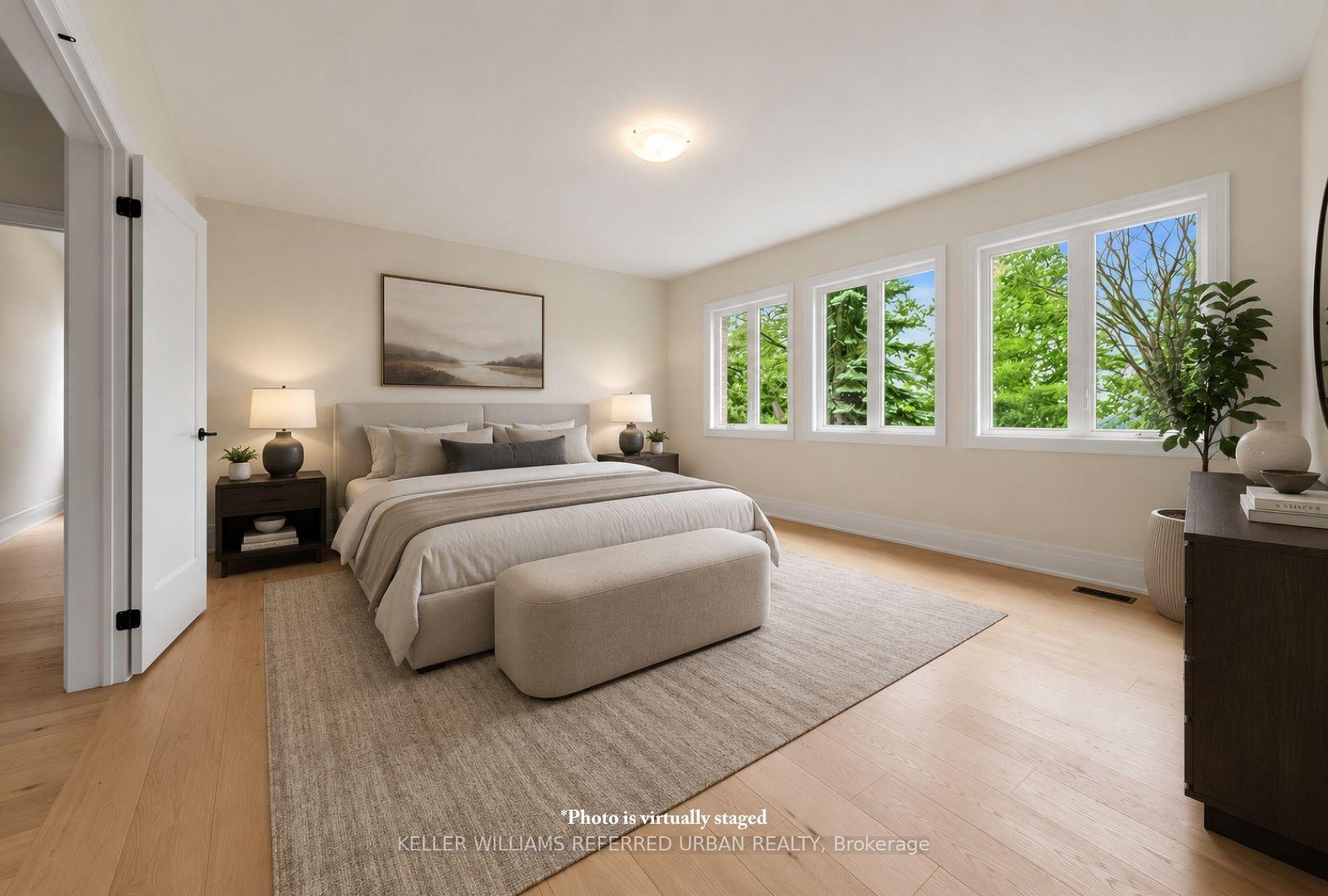 Photo 23 of 1429 Dundas Crescent, Mississauga, Erindale — HOMEH