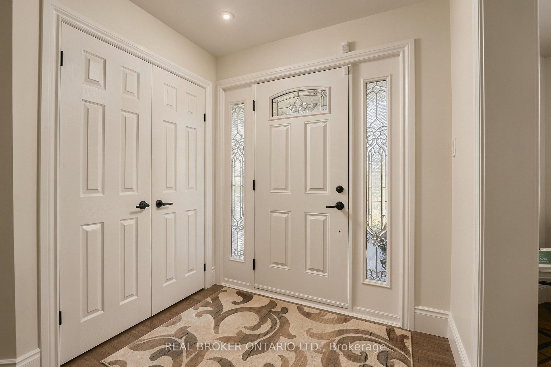 Photo 6 of 551 Kastelic Place, Burlington, Roseland — HOMEH