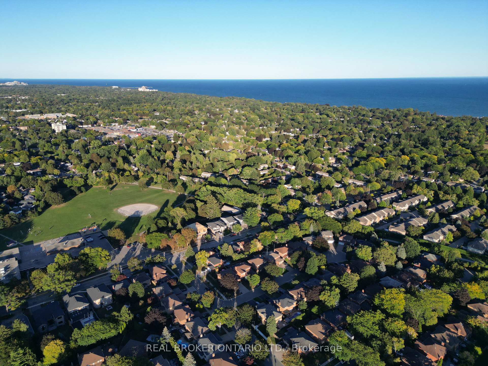 Photo 39 of 551 Kastelic Place, Burlington, Roseland — HOMEH