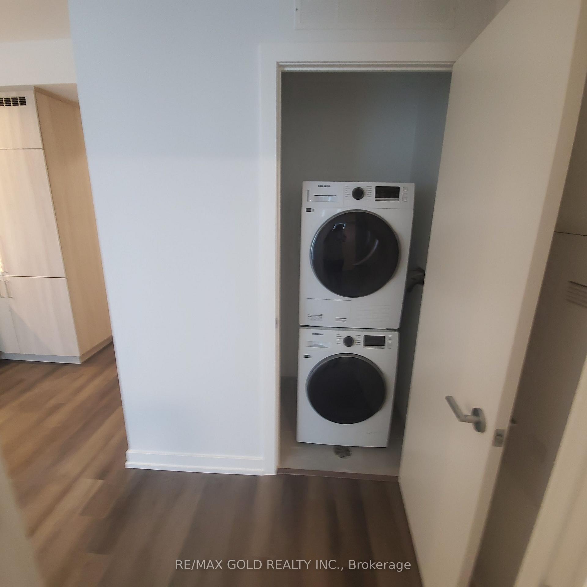 Photo 13 of Unit 1503, 2851 Highway 7 Road, Vaughan, Vaughan Corporate Centre — HOMEH