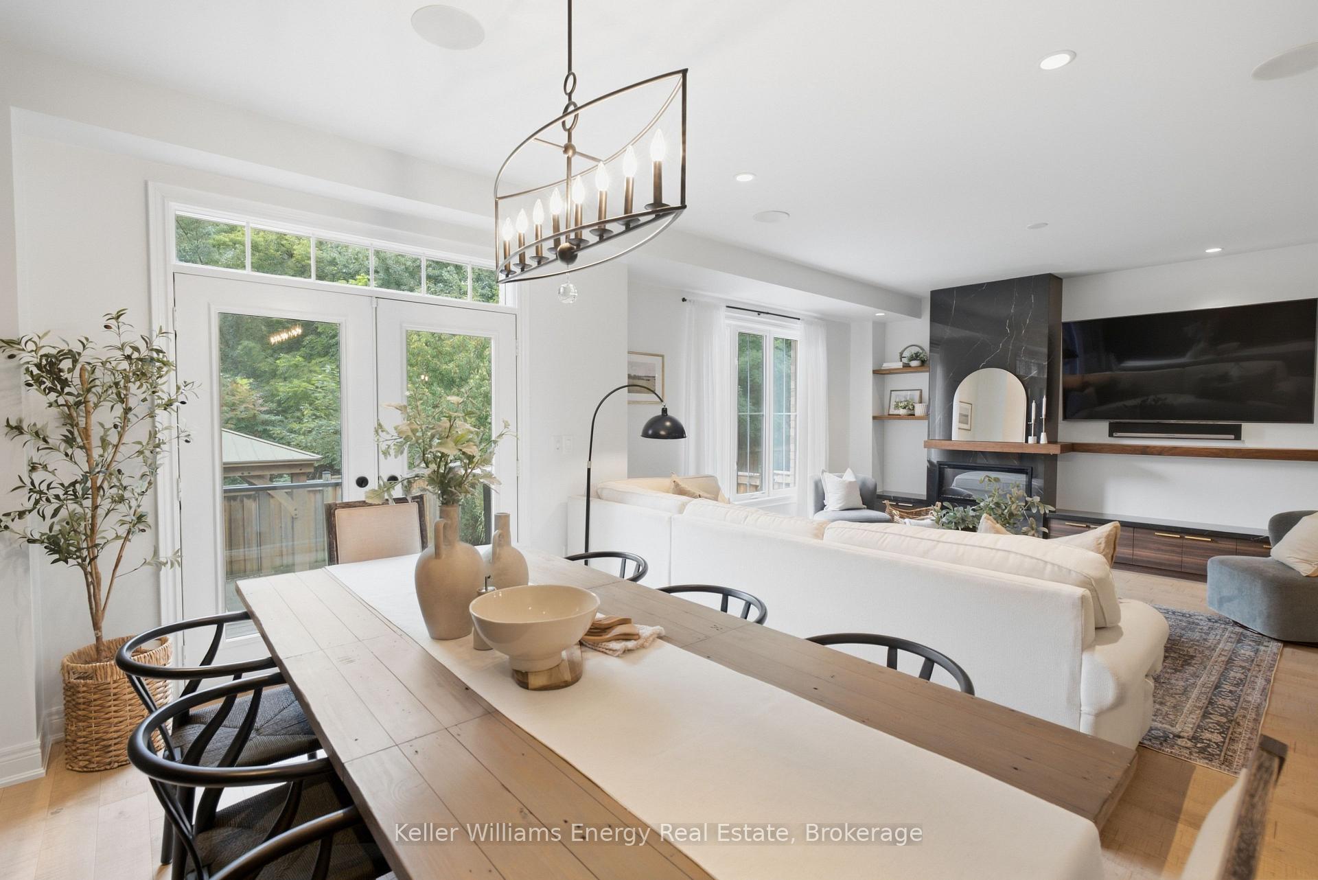 Photo 19 of 88 Underwood Drive, Whitby, Brooklin — HOMEH