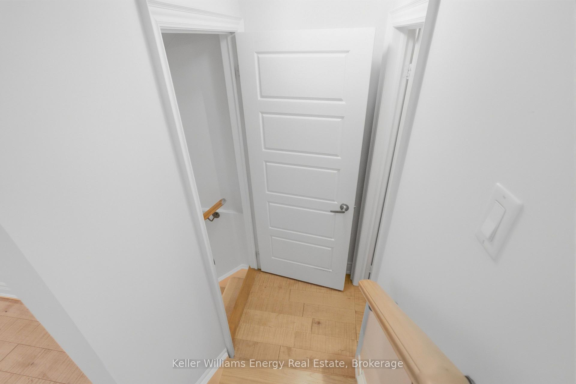 Photo 37 of 88 Underwood Drive, Whitby, Brooklin — HOMEH