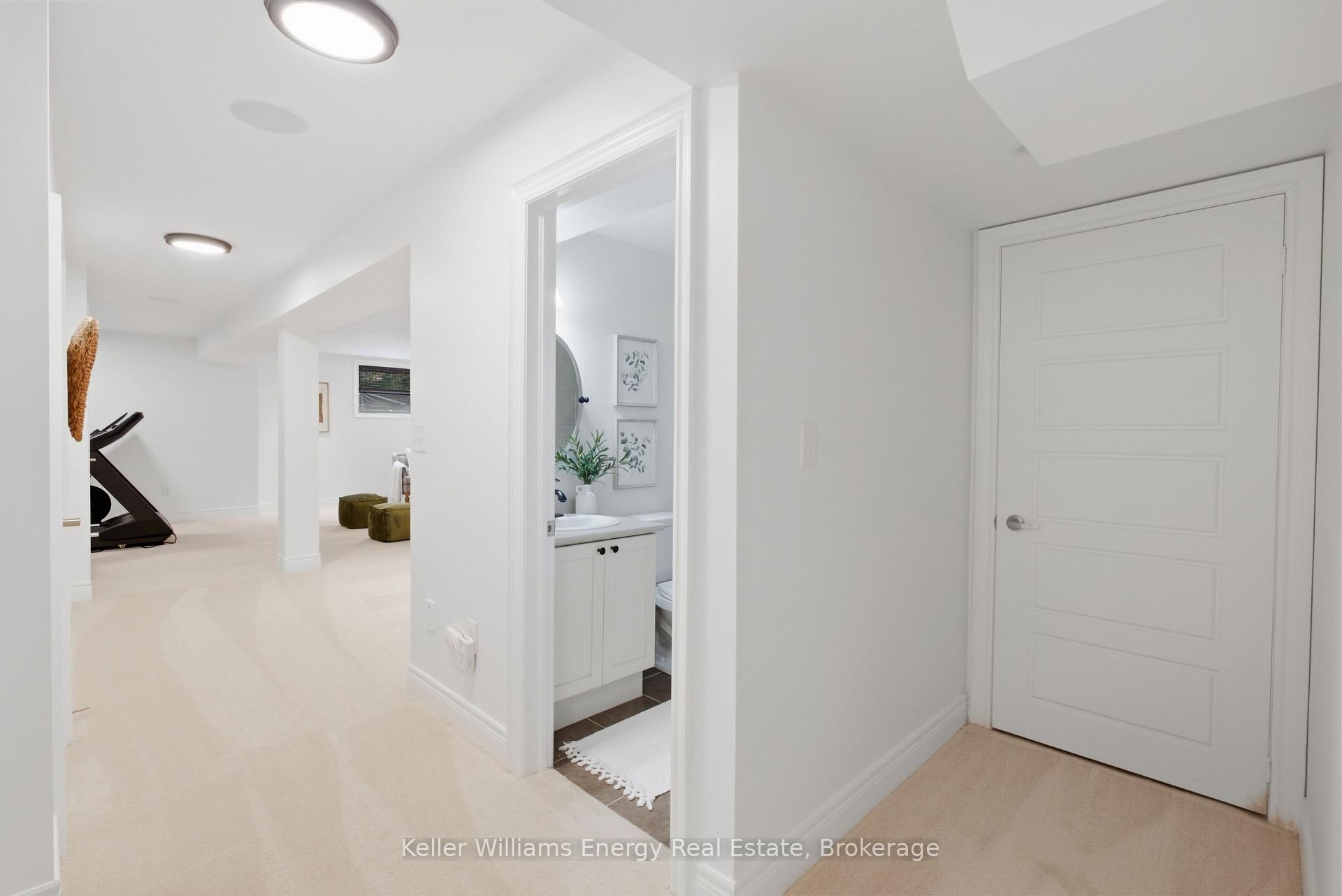 Photo 38 of 88 Underwood Drive, Whitby, Brooklin — HOMEH