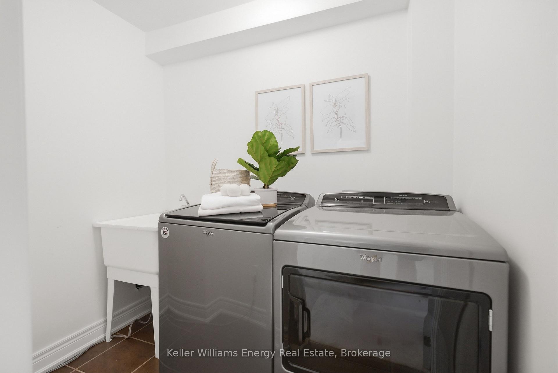 Photo 42 of 88 Underwood Drive, Whitby, Brooklin — HOMEH