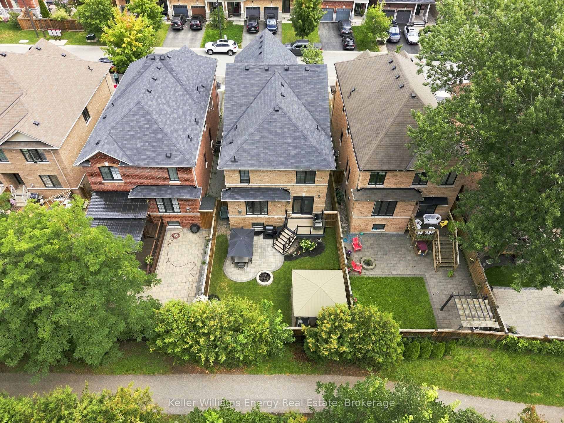Photo 50 of 88 Underwood Drive, Whitby, Brooklin — HOMEH