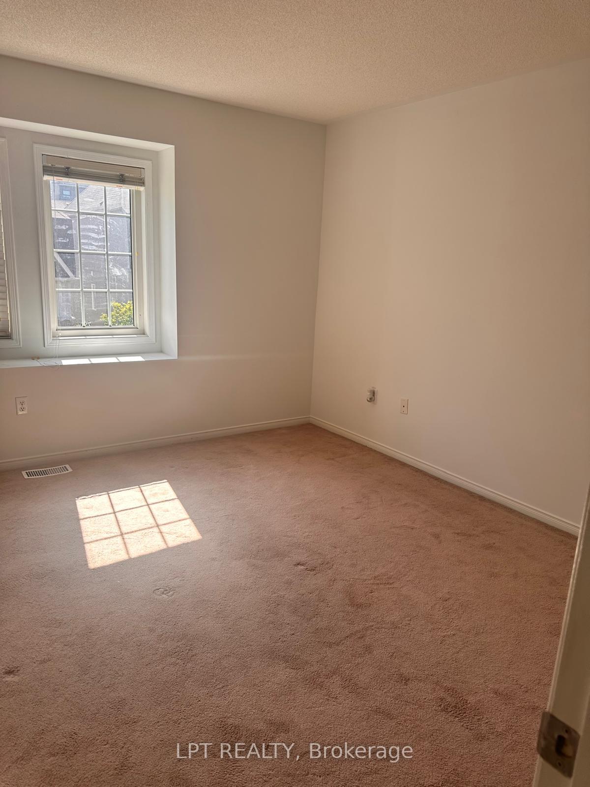 Photo 14 of Unit 24, 735 Sheppard Avenue, Pickering, Woodlands — HOMEH