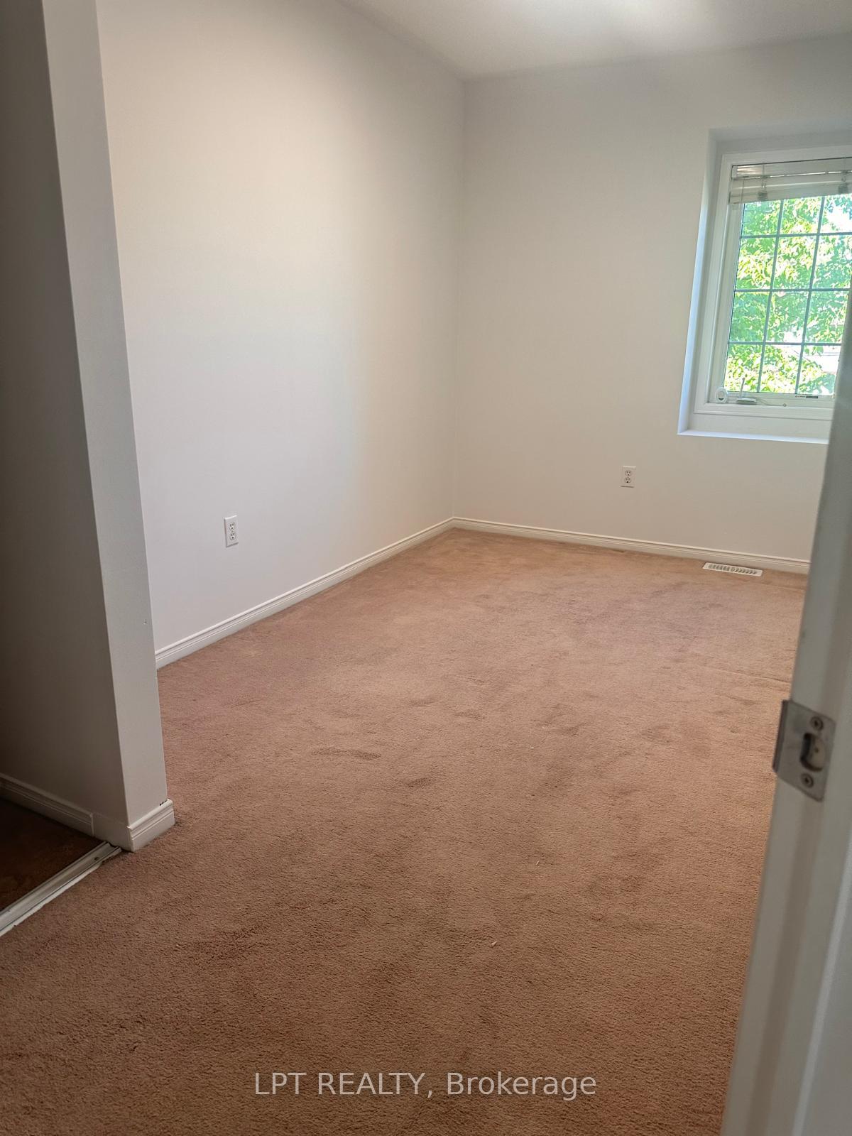 Photo 18 of Unit 24, 735 Sheppard Avenue, Pickering, Woodlands — HOMEH