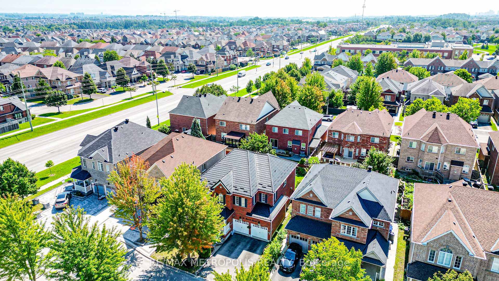 Photo 6 of 58 Dunwell Crescent, Ajax, Northeast Ajax — HOMEH