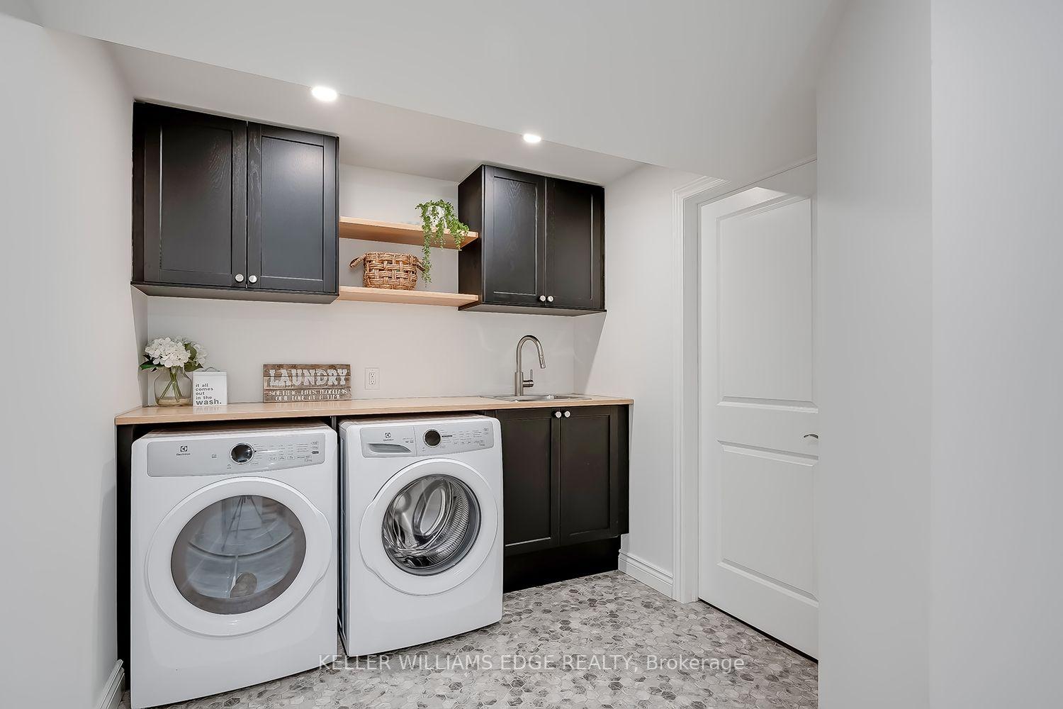 Photo 33 of 4285 Couples Crescent, Burlington, Rose — HOMEH