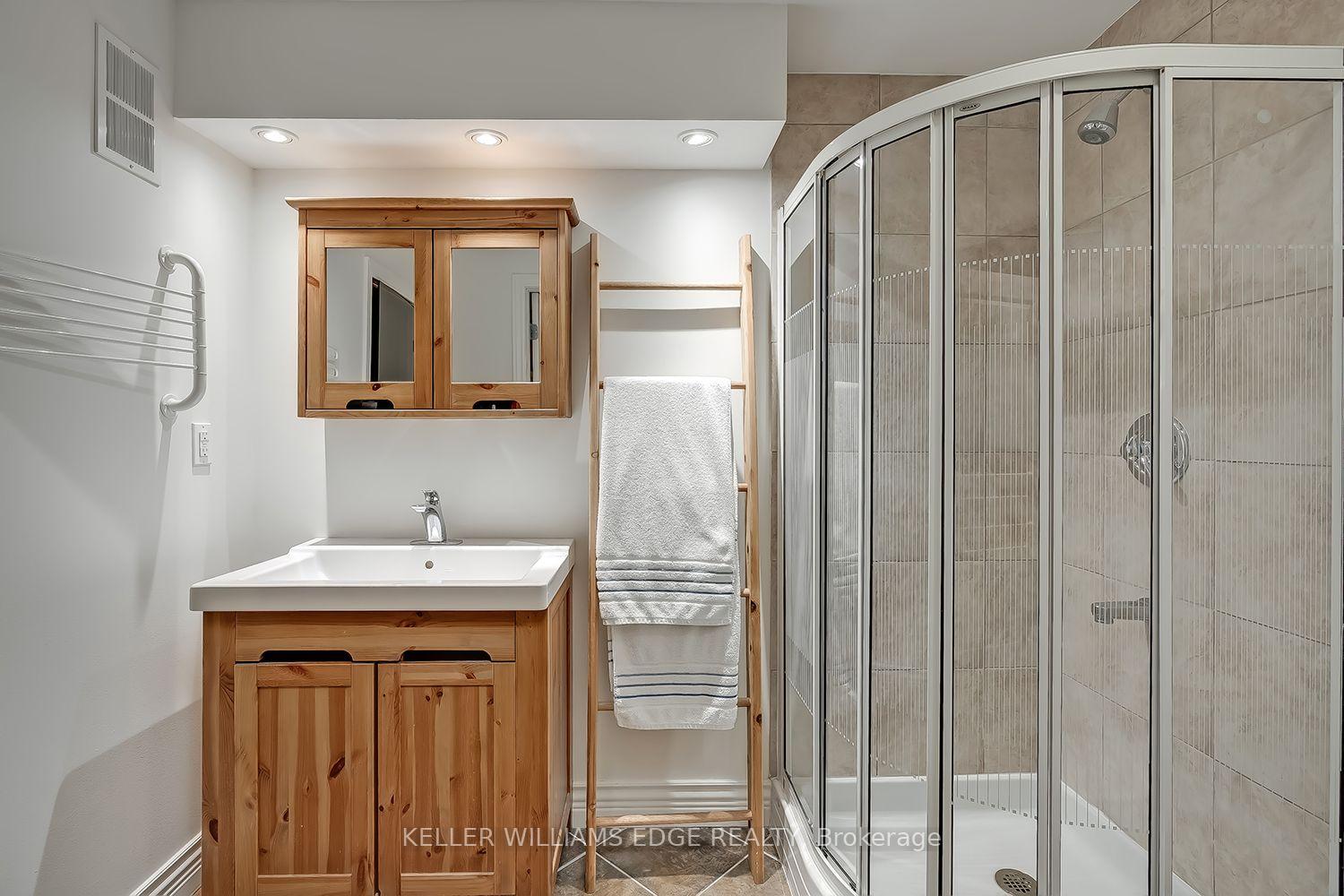 Photo 36 of 4285 Couples Crescent, Burlington, Rose — HOMEH