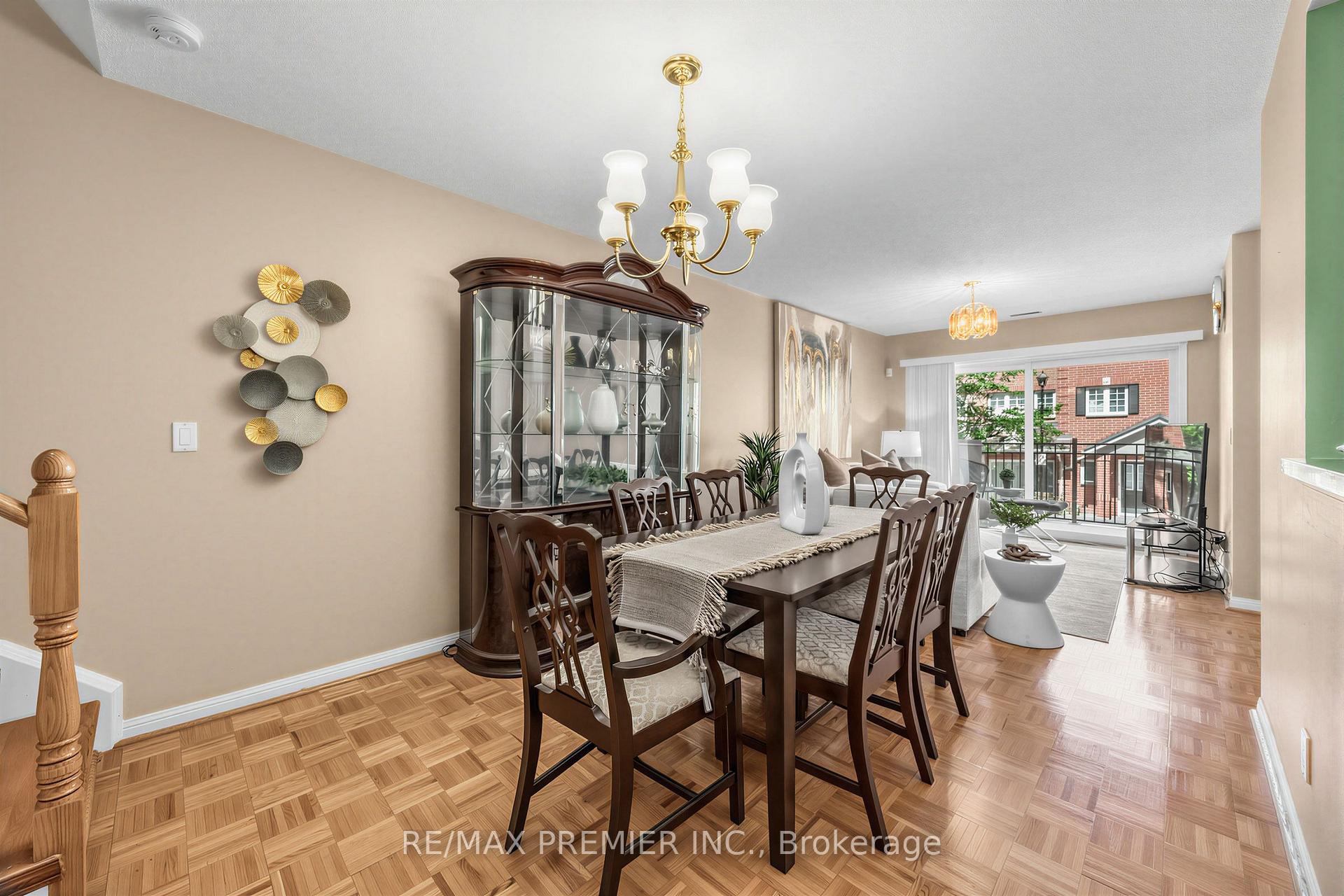 Photo 3 of Unit 602, 1400 The Esplanade N, Pickering, Town Centre — HOMEH