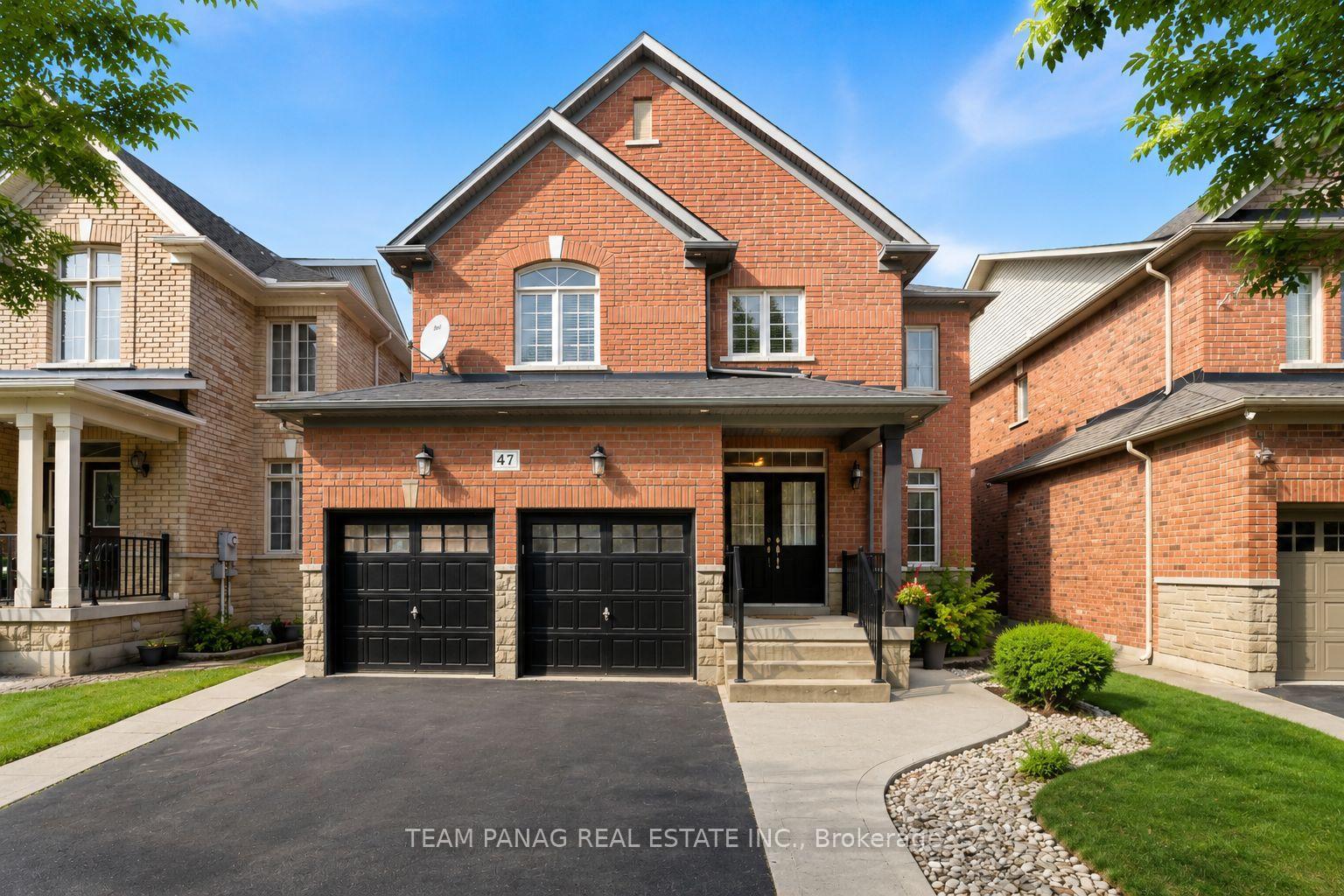 Photo 2 of 47 Sorbonne Drive, Brampton, Vales of Castlemore North — HOMEH