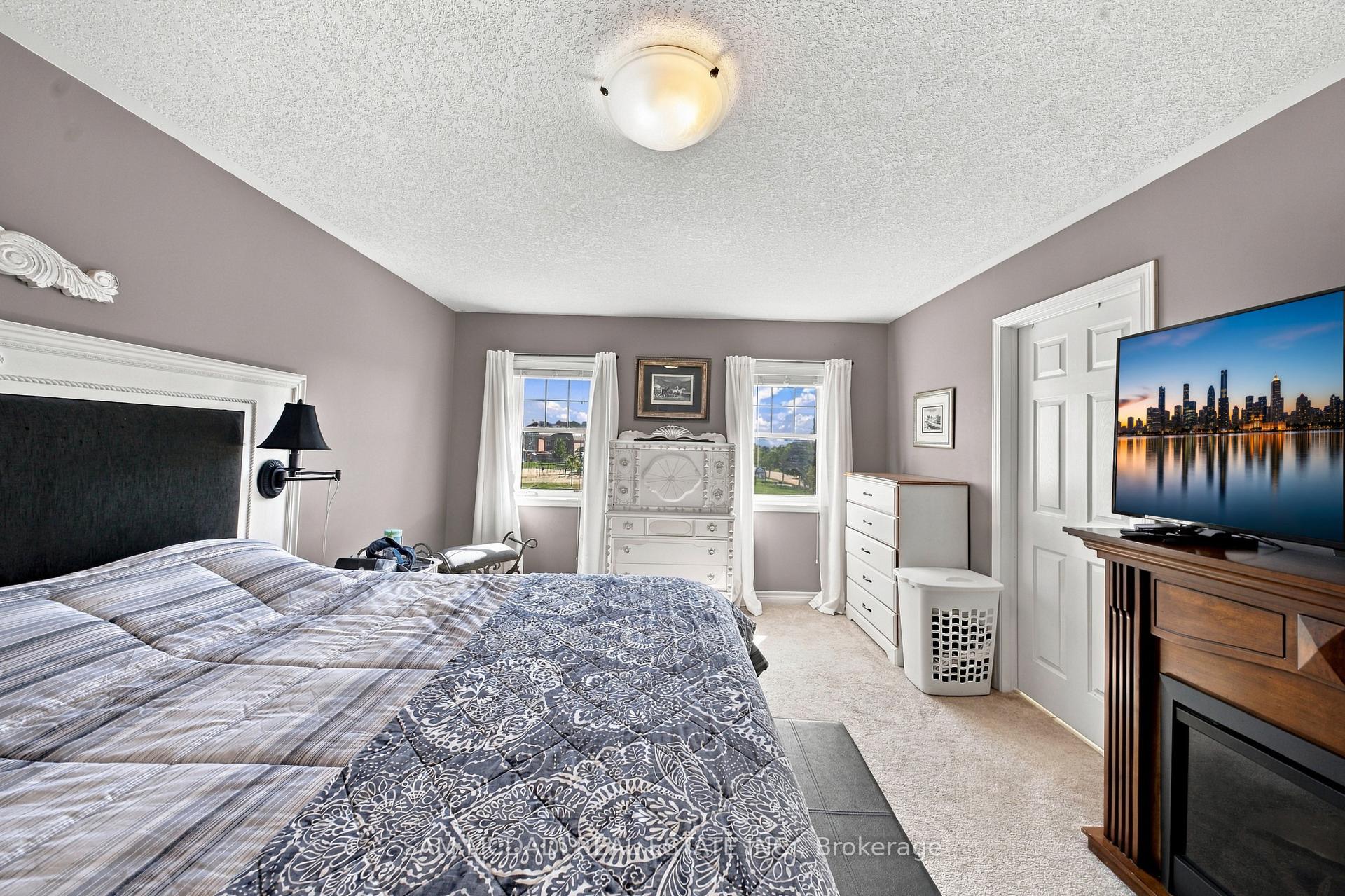 Photo 18 of 8 Celano Drive, Hamilton, Waterdown — HOMEH