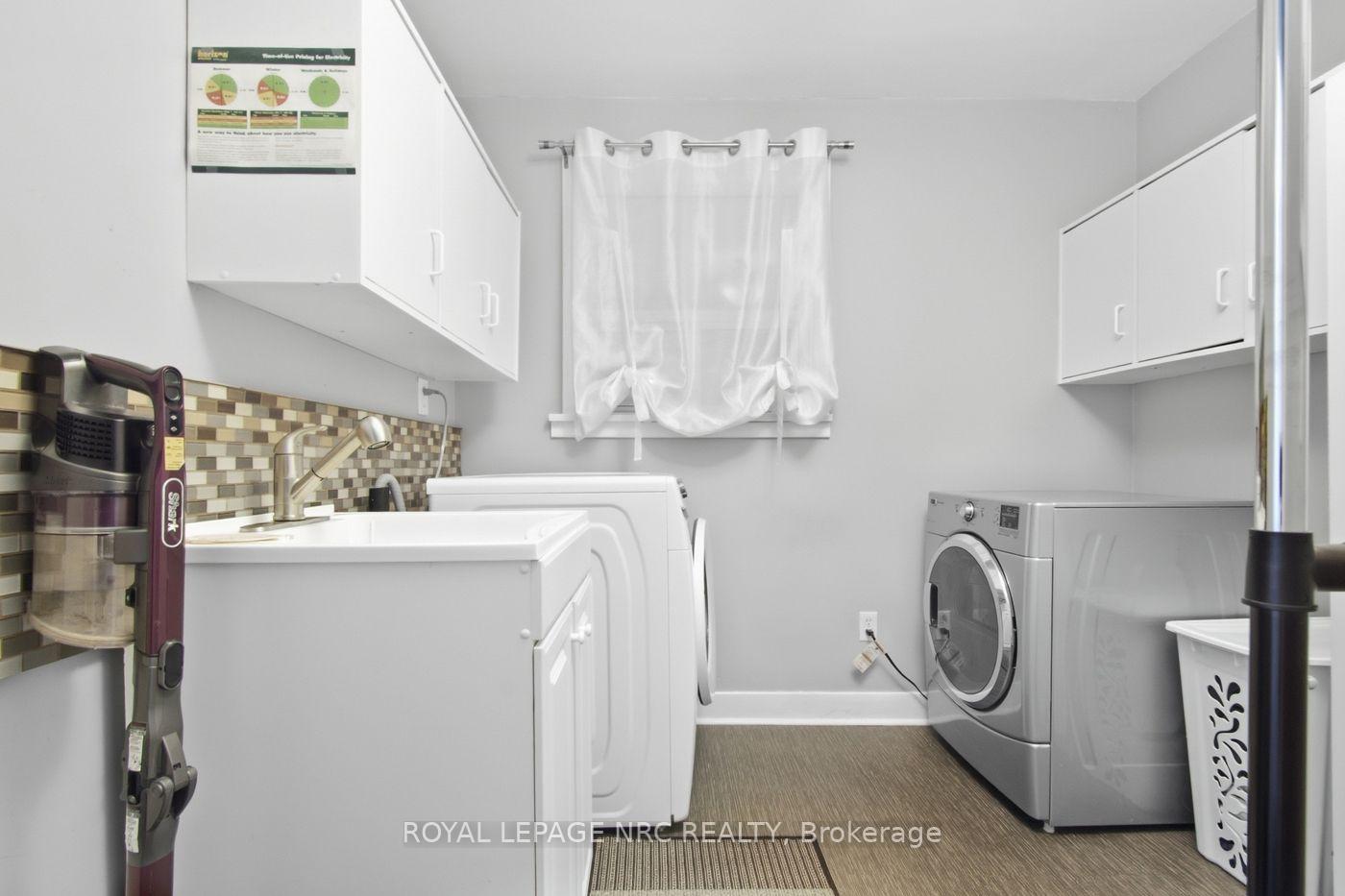 Photo 33 of 8031 Watson Street, Niagara Falls, Ascot — HOMEH