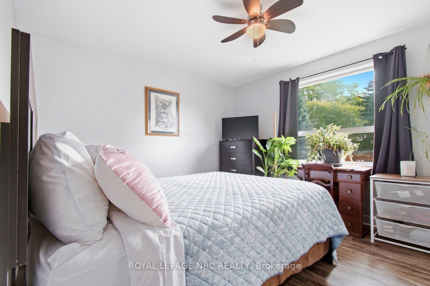 Photo 31 of 8031 Watson Street, Niagara Falls, Ascot — HOMEH