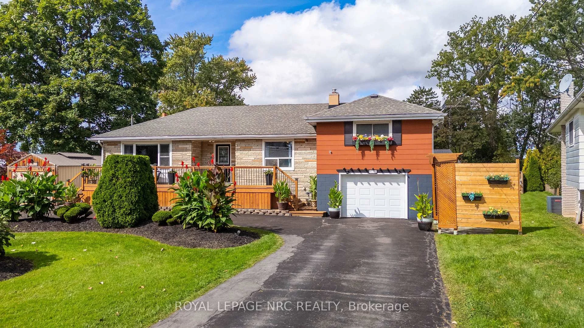 Photo 5 of 8031 Watson Street, Niagara Falls, Ascot — HOMEH