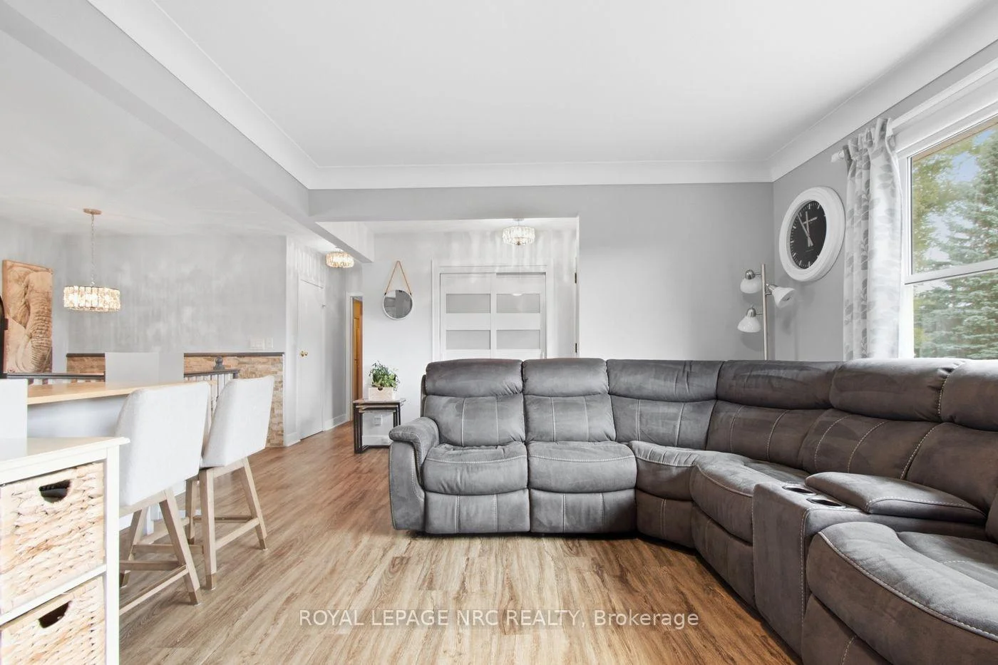Photo 19 of 8031 Watson Street, Niagara Falls, Ascot — HOMEH