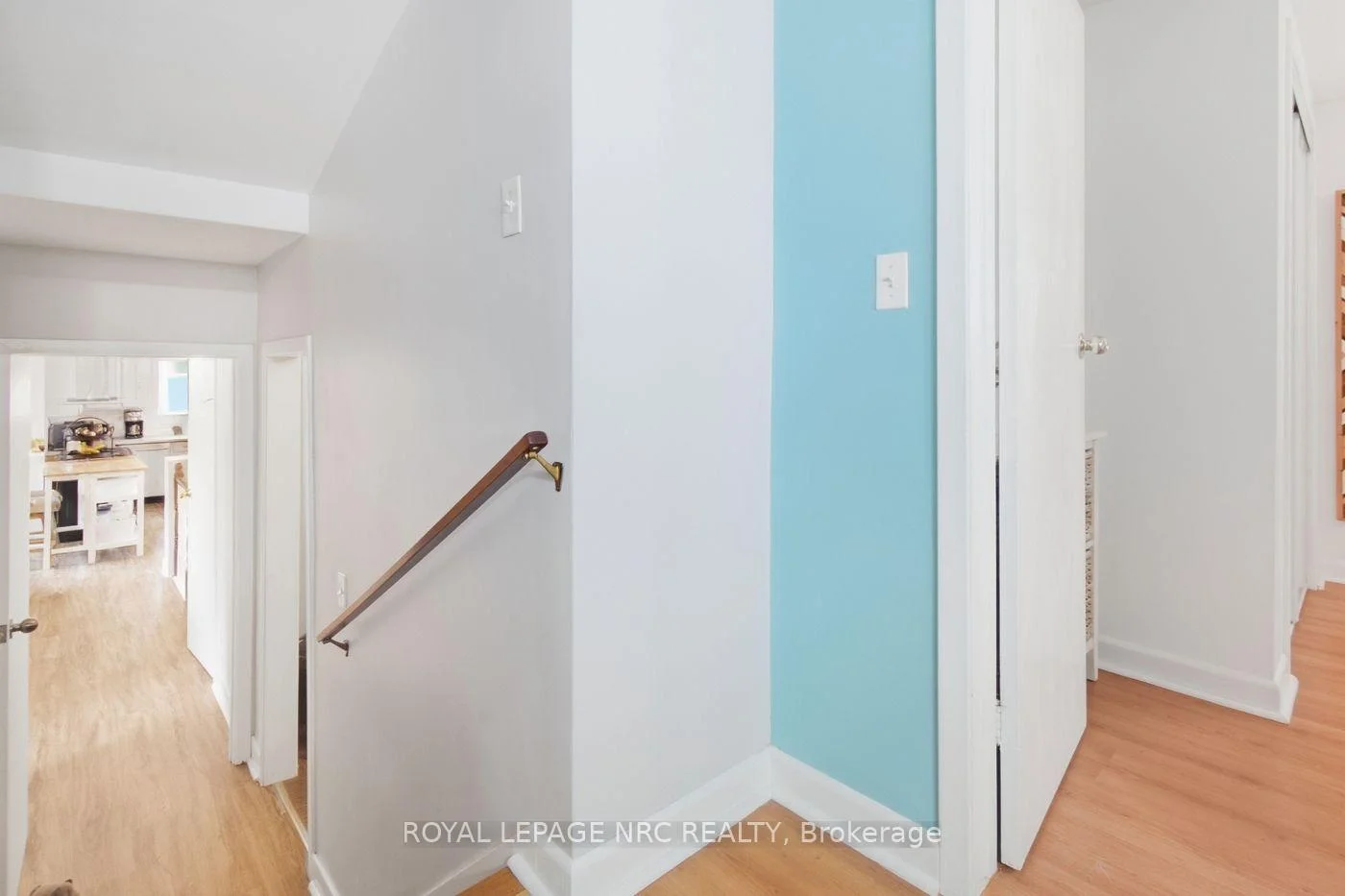 Photo 28 of 8031 Watson Street, Niagara Falls, Ascot — HOMEH