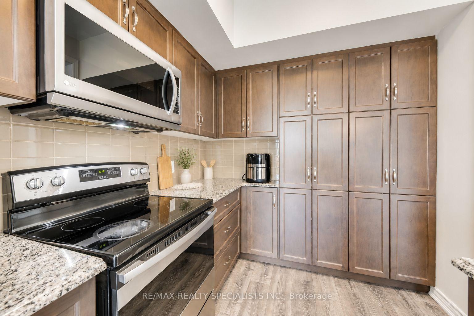 Photo 16 of 35 Pelican Lane, Hamilton, Vincent — HOMEH