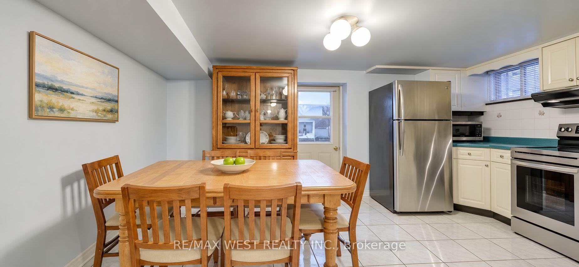 Photo 41 of 369 Bartlett Avenue N, Toronto, Dovercourt-Wallace Emerson-Junction — HOMEH