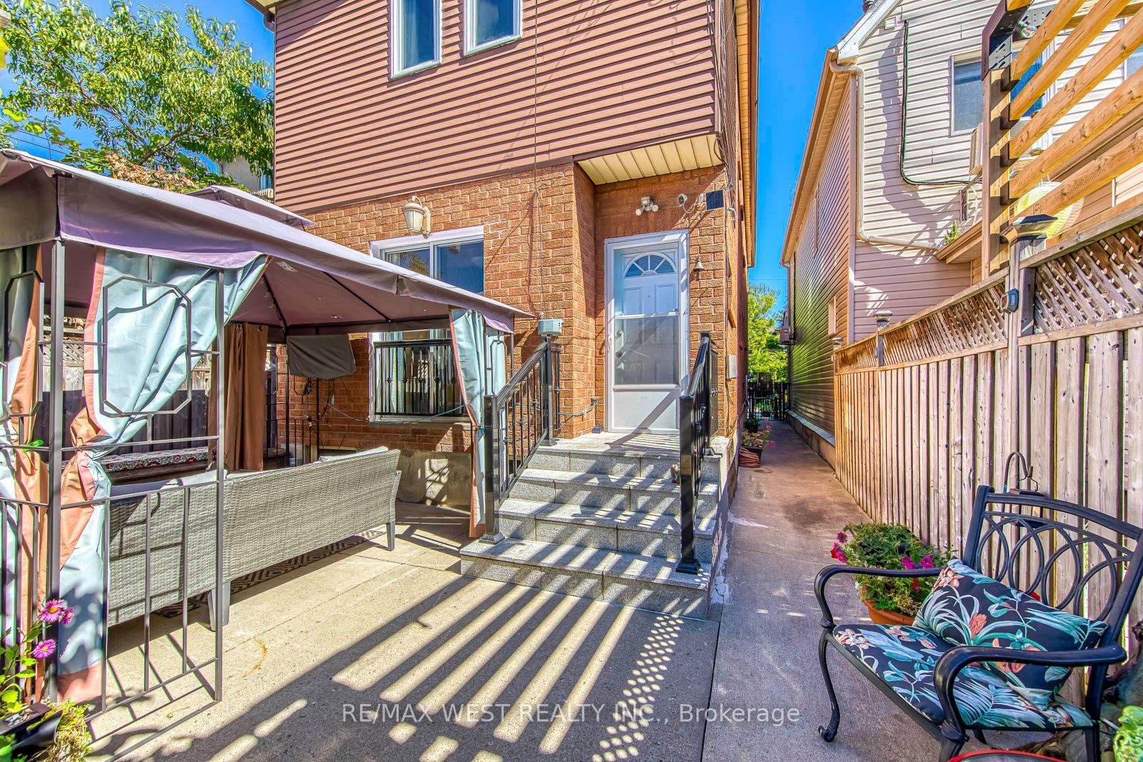 Photo 50 of 369 Bartlett Avenue N, Toronto, Dovercourt-Wallace Emerson-Junction — HOMEH