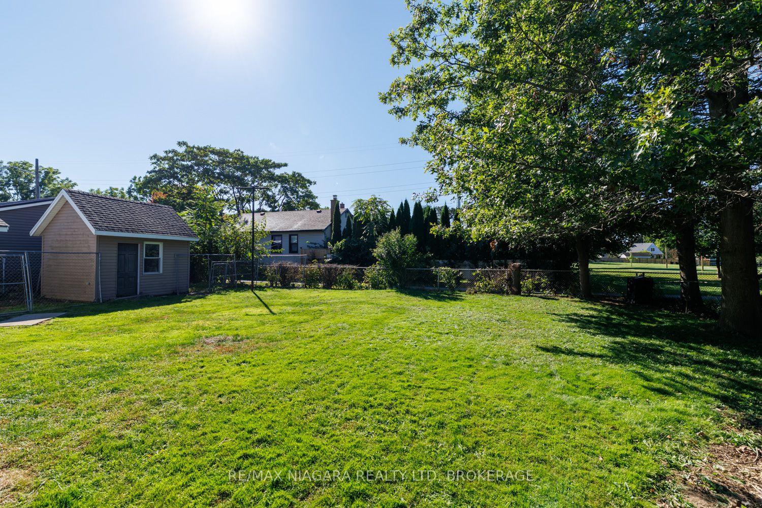 Photo 5 of 6424 Corwin Crescent, Niagara Falls, Dorchester — HOMEH