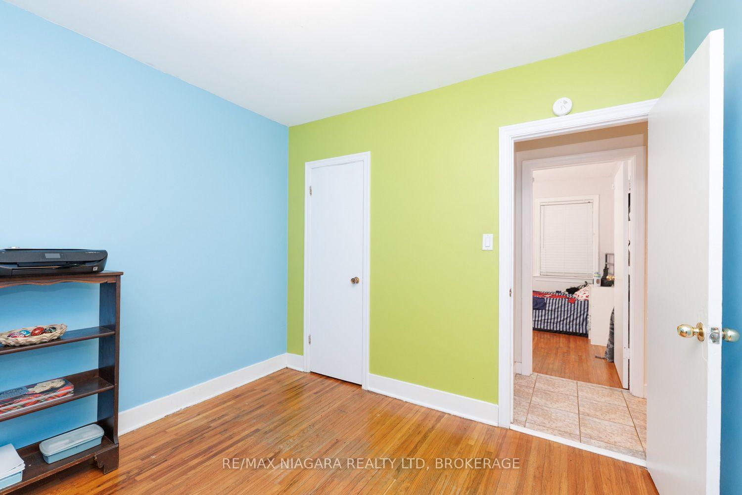 Photo 26 of 6424 Corwin Crescent, Niagara Falls, Dorchester — HOMEH