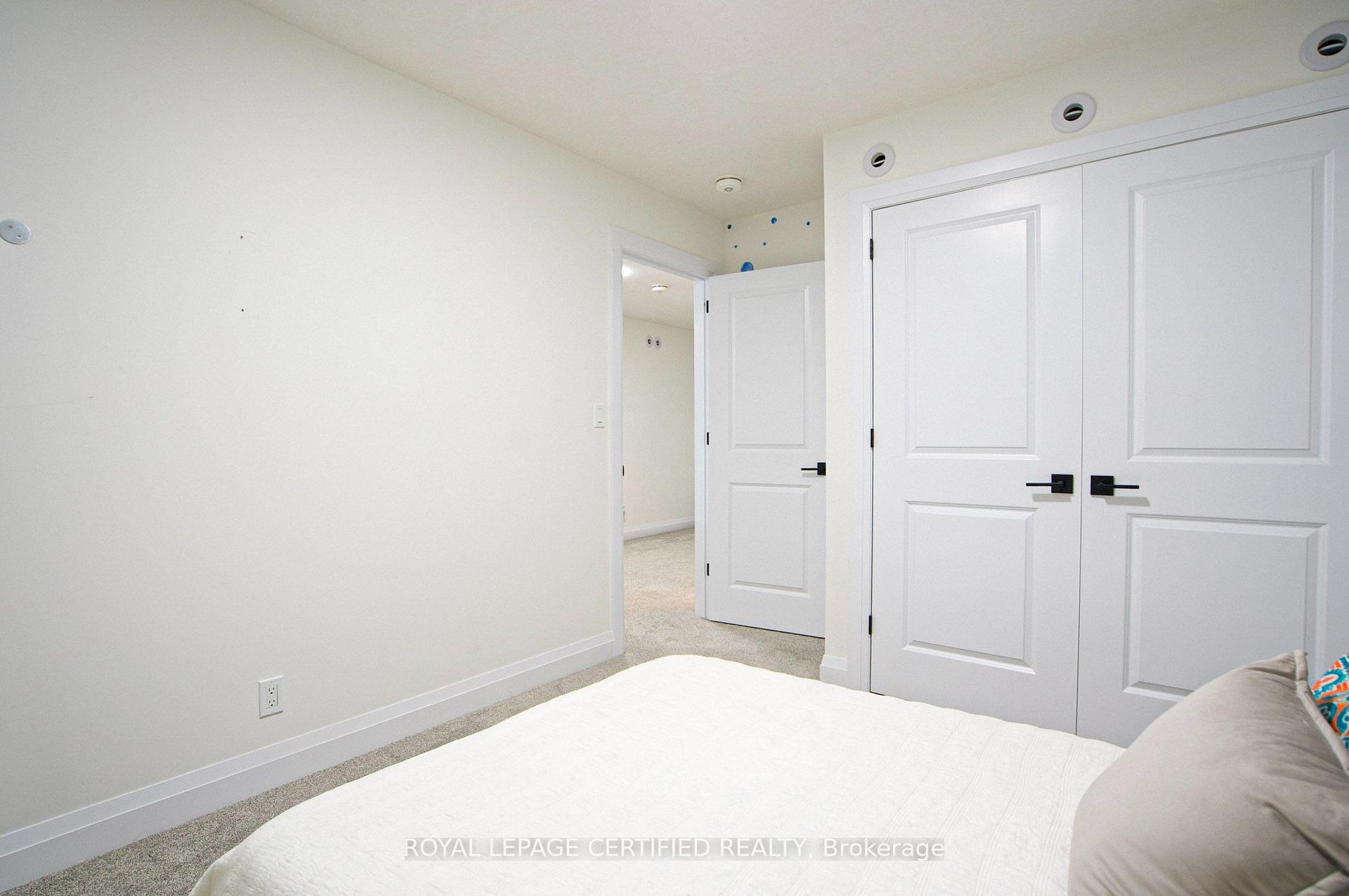 Photo 30 of Unit 10, 242 Mount Pleasant Street, Brantford, Empire South — HOMEH
