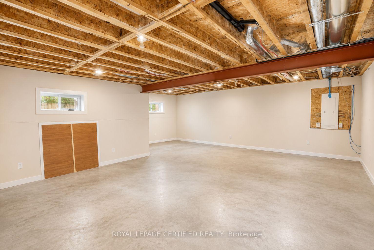 Photo 34 of Unit 10, 242 Mount Pleasant Street, Brantford, Empire South — HOMEH