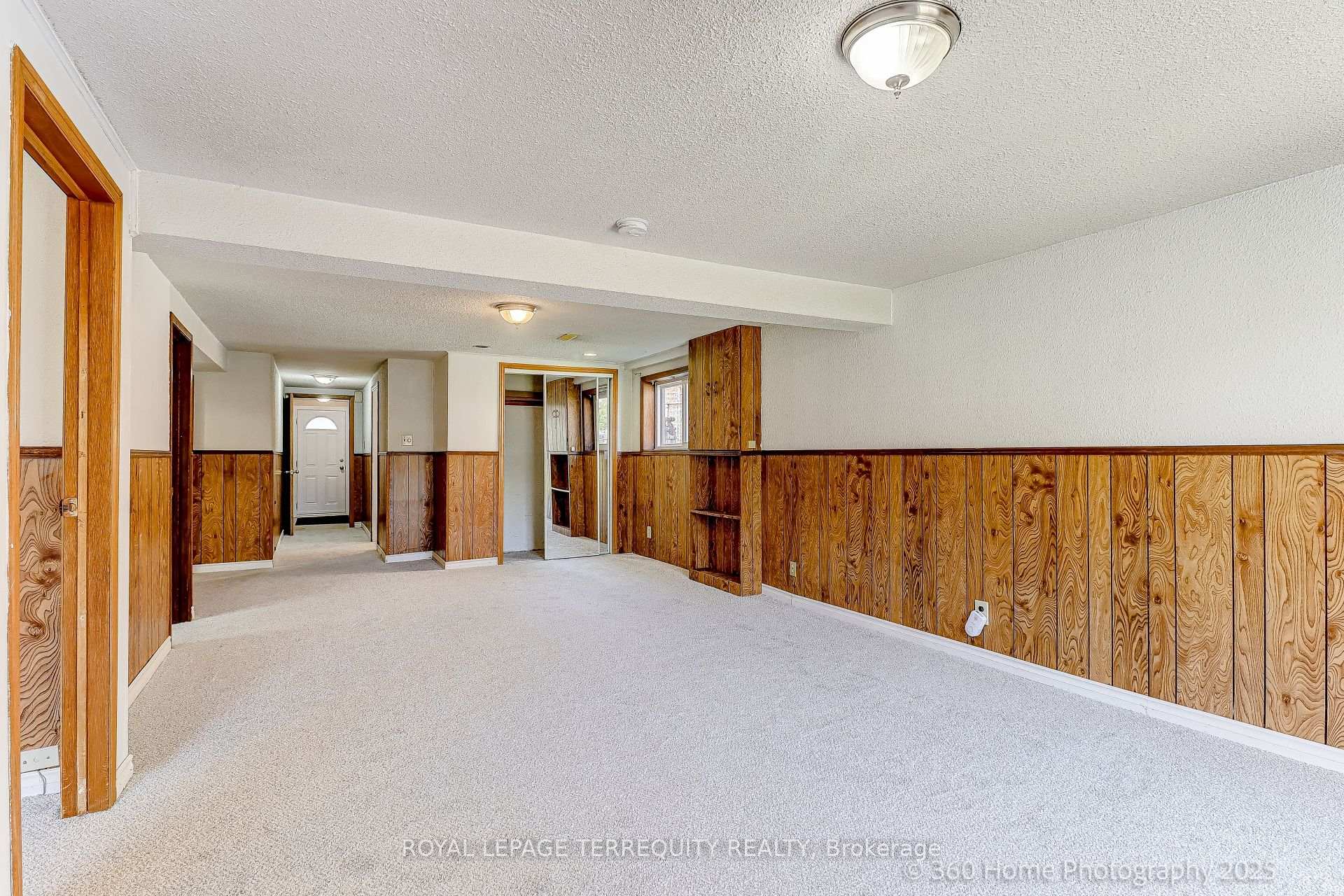 Photo 64 of 88 Central Parkway W, Mississauga, Fairview — HOMEH
