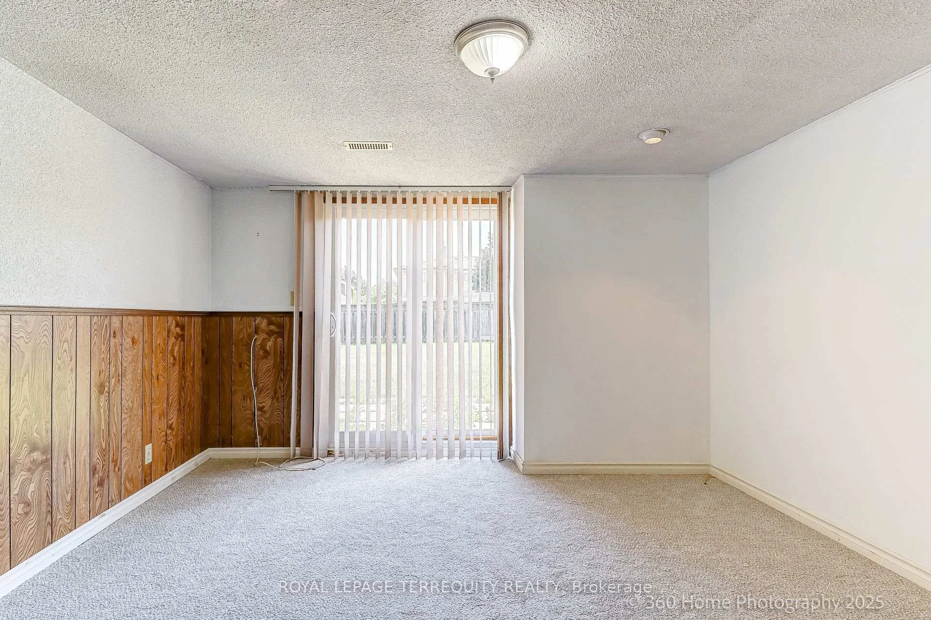 Photo 45 of 88 Central Parkway W, Mississauga, Fairview — HOMEH
