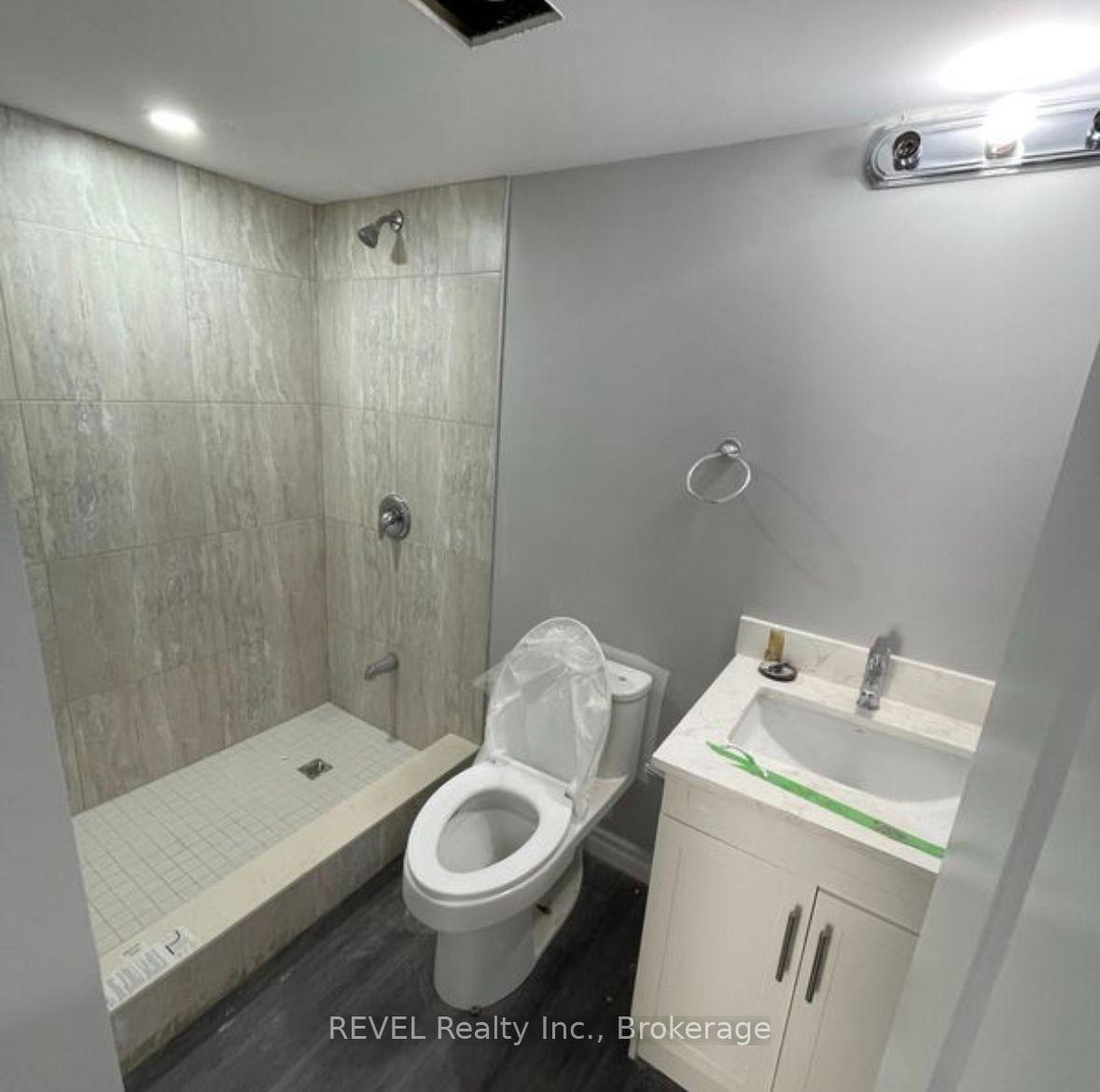 Photo 7 of Unit UNIT A, 514 Welland Avenue, St. Catharines, Cushman/Industrial — HOMEH