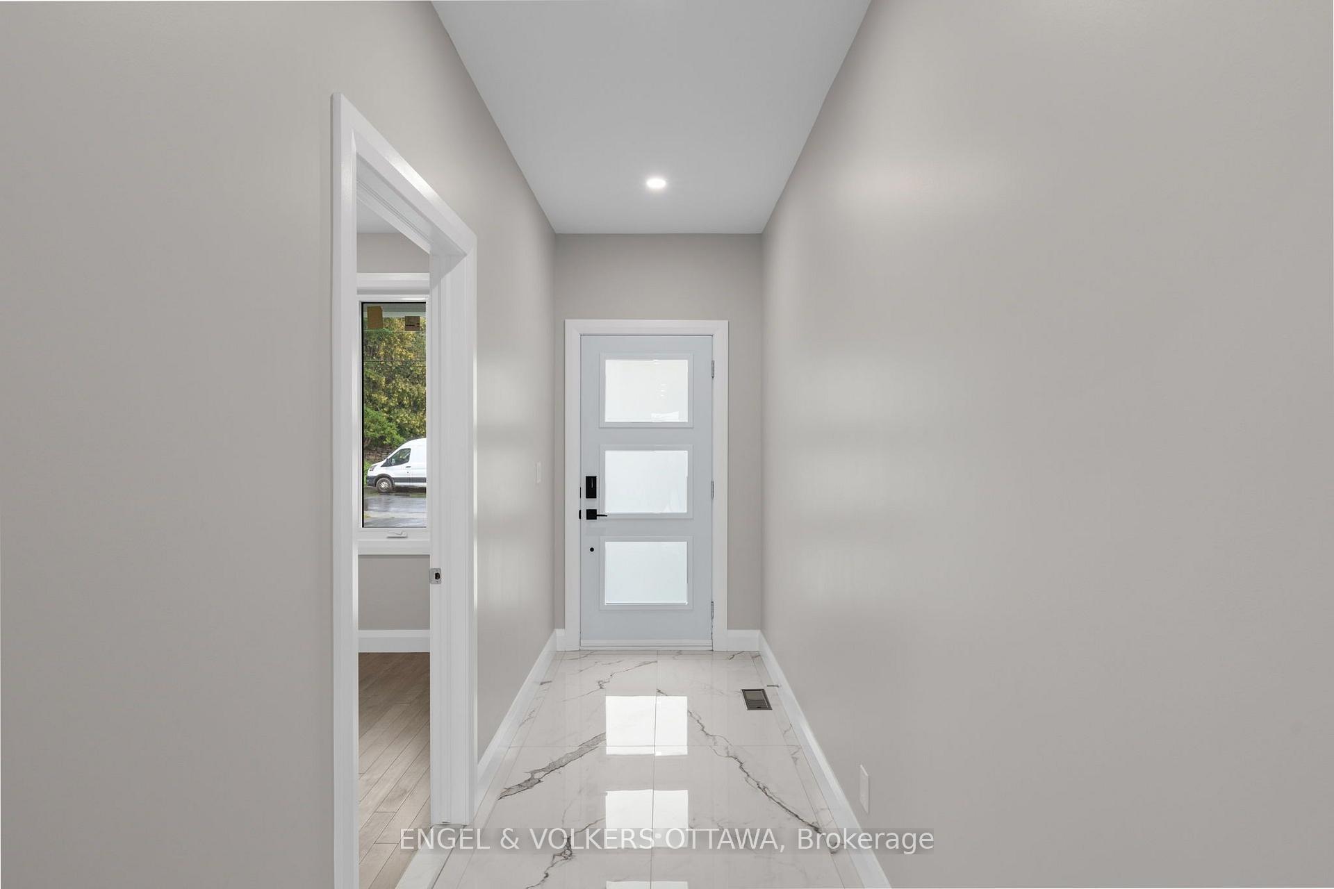Photo 3 of 6933 Notre Dame Street, Ottawa, Chateauneuf — HOMEH