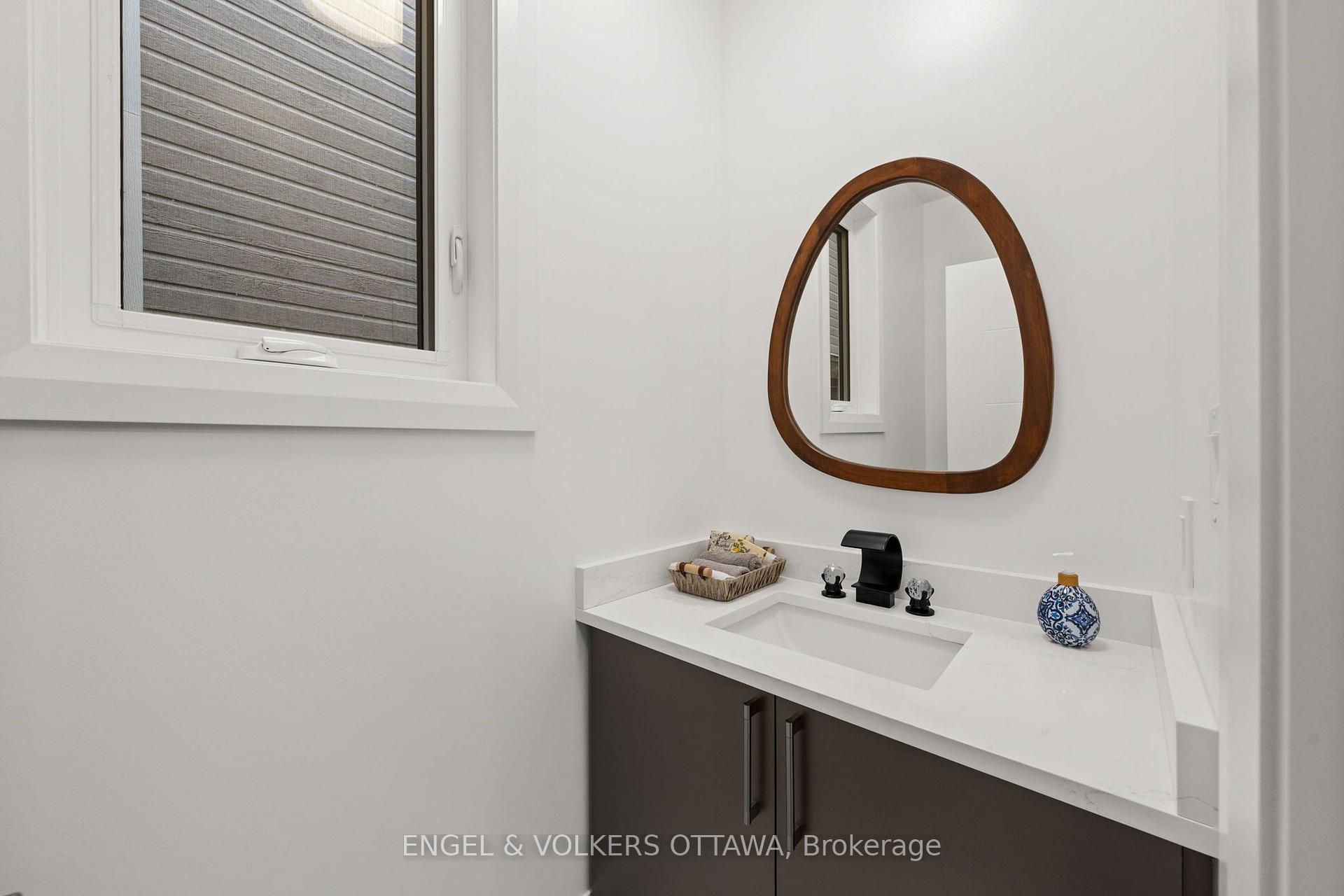 Photo 6 of 6933 Notre Dame Street, Ottawa, Chateauneuf — HOMEH
