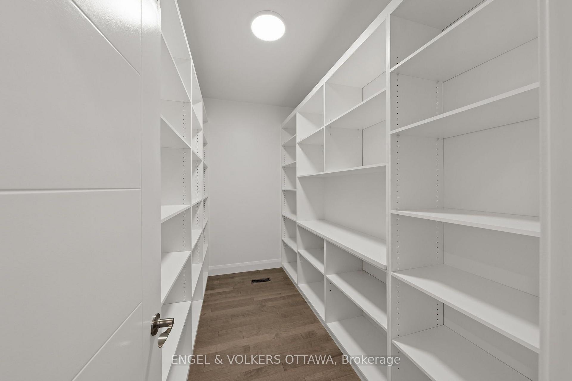 Photo 12 of 6933 Notre Dame Street, Ottawa, Chateauneuf — HOMEH