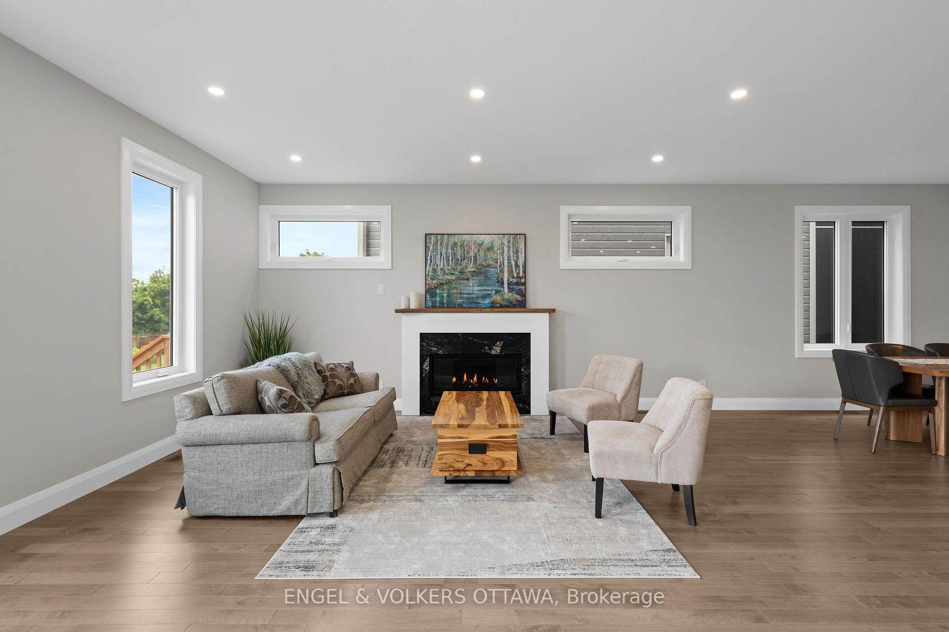 Photo 17 of 6933 Notre Dame Street, Ottawa, Chateauneuf — HOMEH