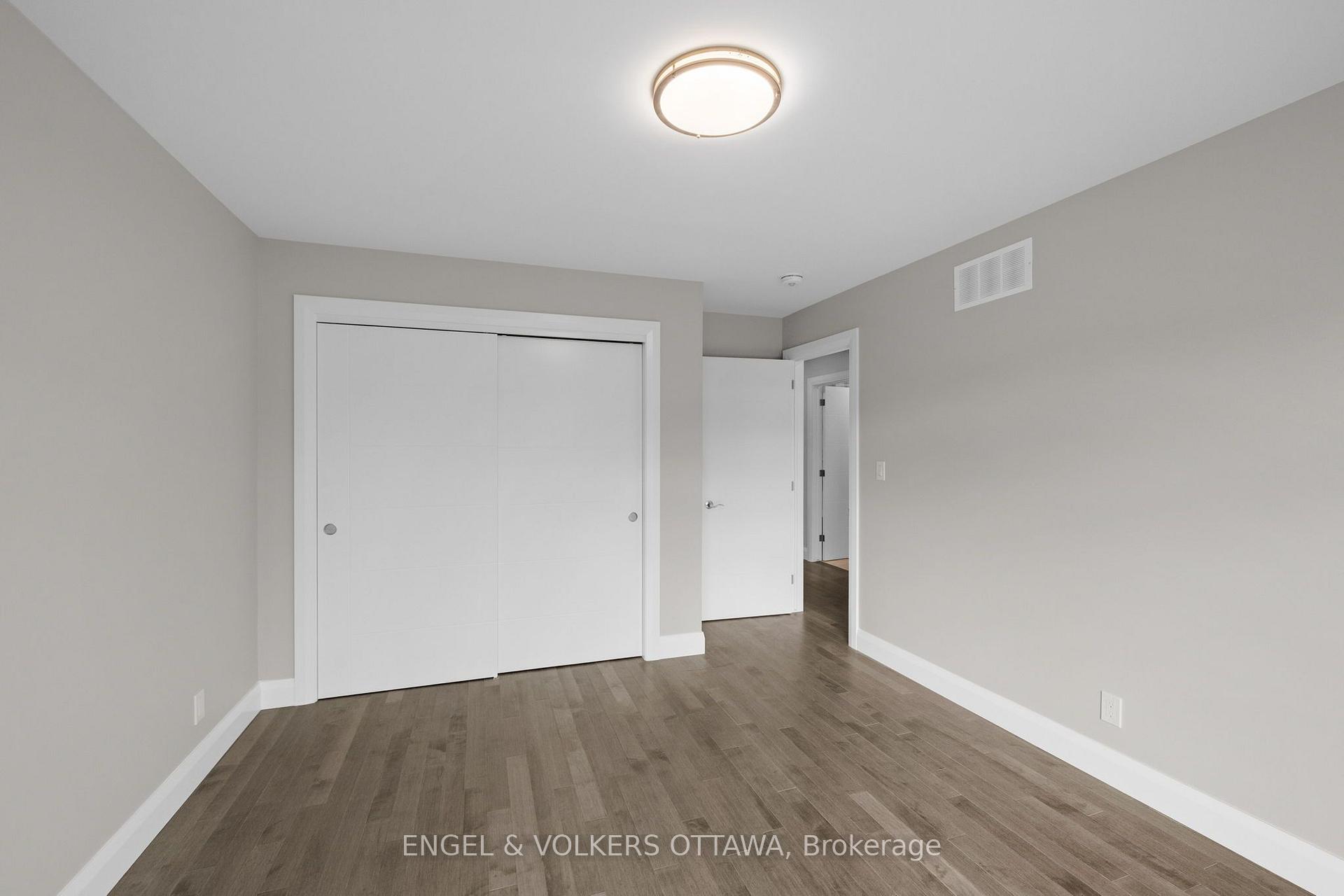 Photo 31 of 6933 Notre Dame Street, Ottawa, Chateauneuf — HOMEH